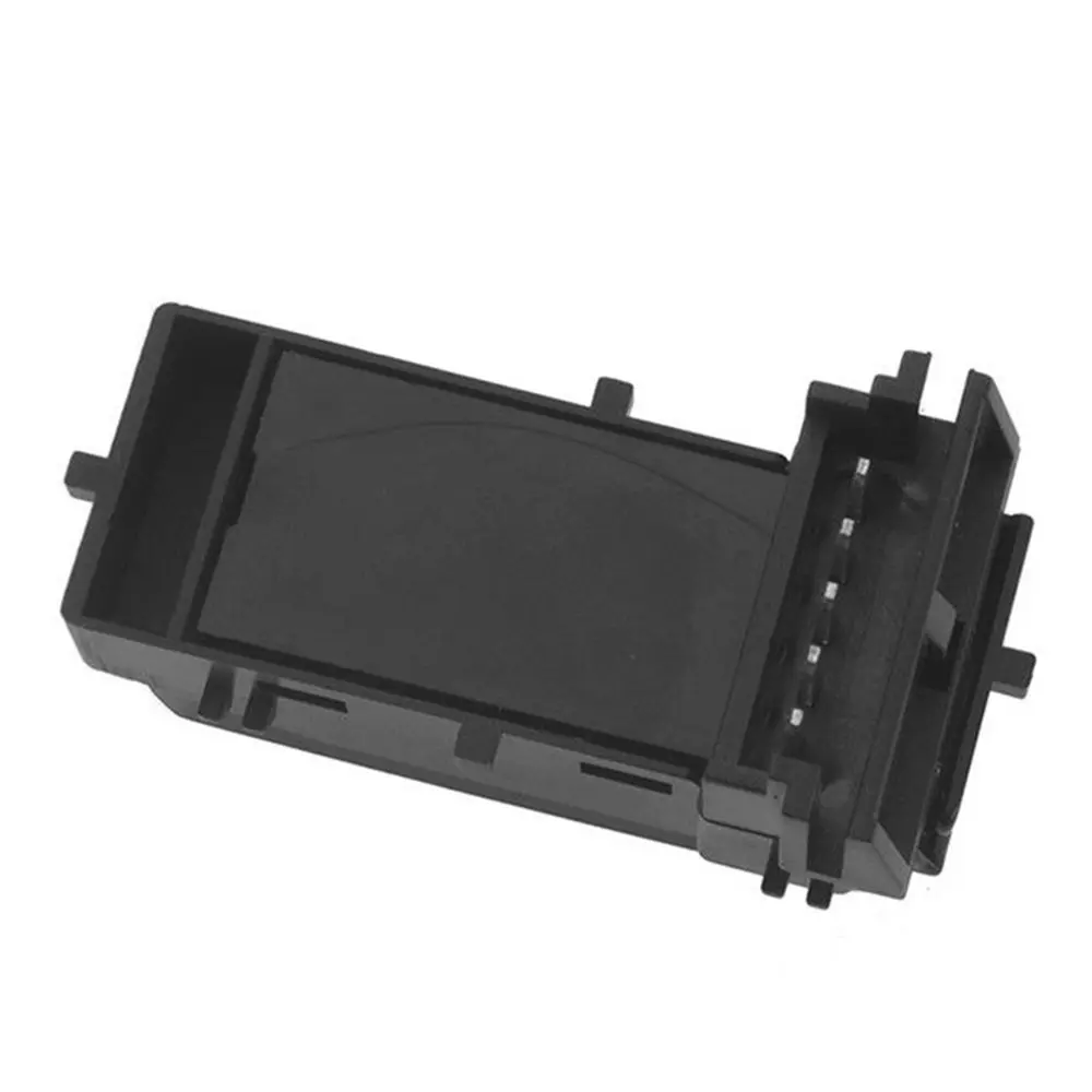 Кнопка управления центральным дверным замком со стороны водителя кнопка для