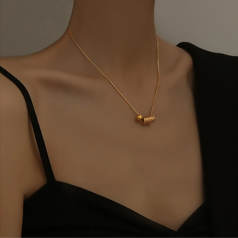 

XIYANIKE 316L Stainless Steel Gold Color Twist Necklace Vintage Chain Choker 2021 New Pendant For Women Fashion Jewelry Collar