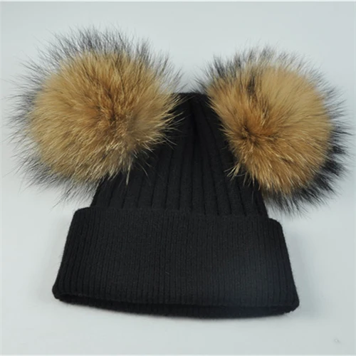 Black natural fur Женская зимняя шапка с двойным меховым помпоном, женский шерстяной съемный меховой вязаный шарик, Шапка-бини с 2 натуральными цветными помпонами из меха енота - Цвет: Black natural fur