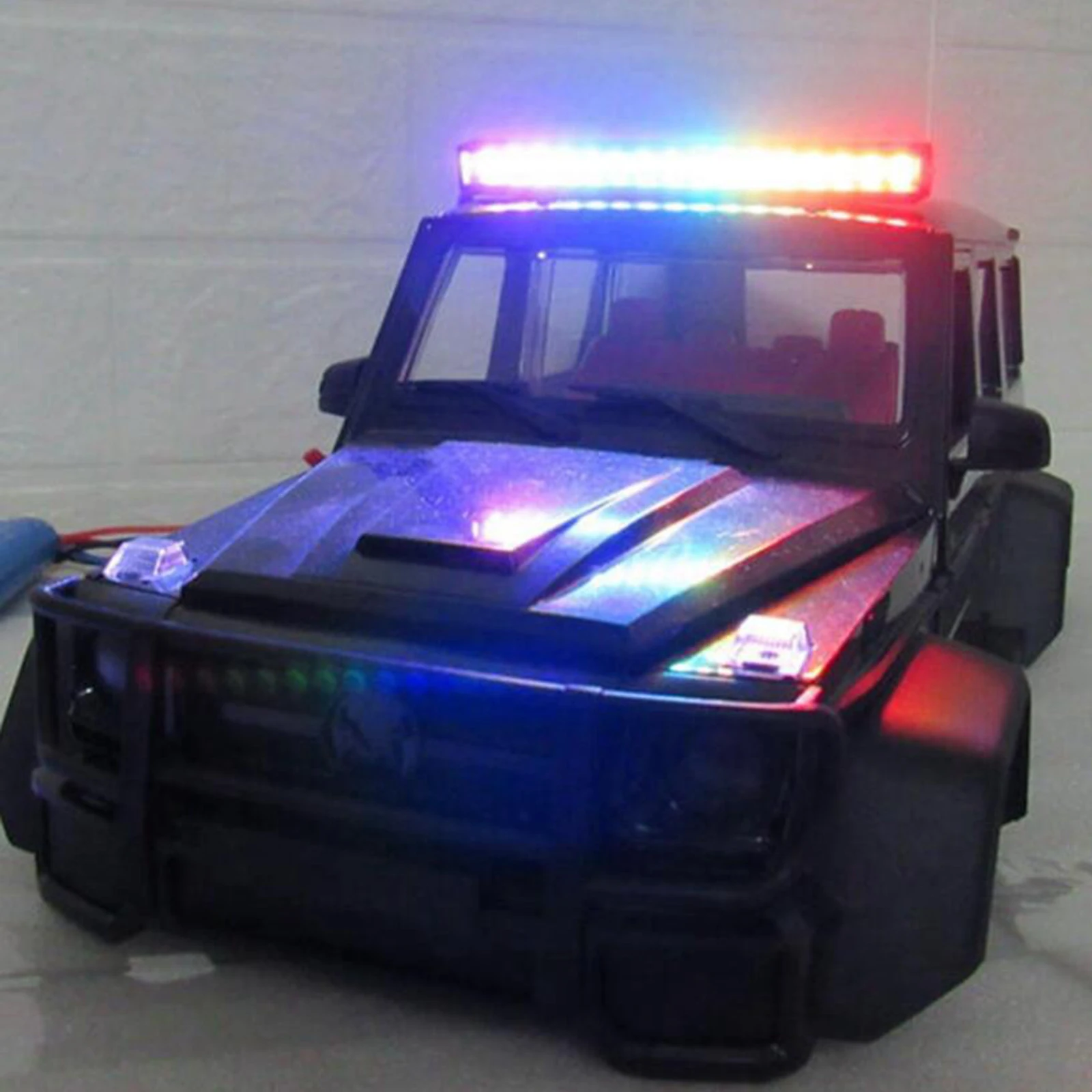 

Светодиодсветильник мигающая лампа на крышу, подходящая для RC Rock Crawler MN86K MN86, обновления
