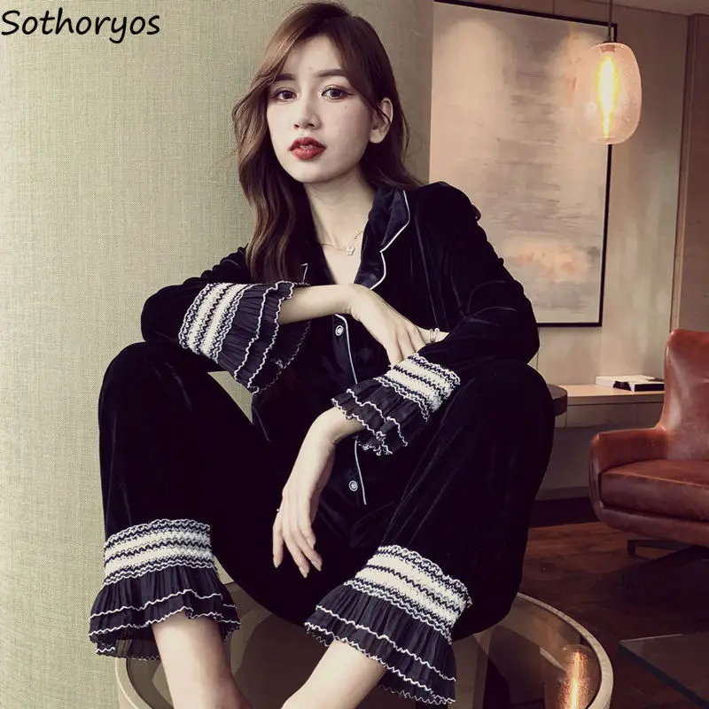 

Pajama Sets Women Golden Velvet Patchwork Lace Temperament Ruffles Elegant Ladies Ulzzang Fashion Female Simple Sleepwear Loose