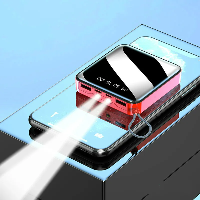 Портативное зарядное устройство компактное портативное с двумя USB-портами 30000