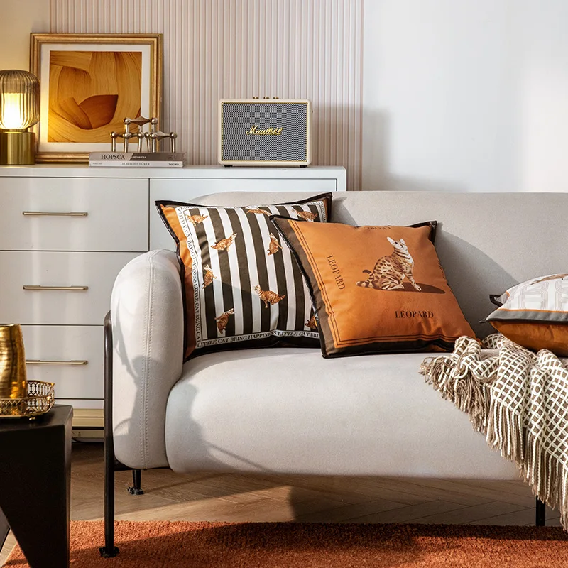 Роскошная леопардовая подушка в американском ретро-стиле с котом декоративная