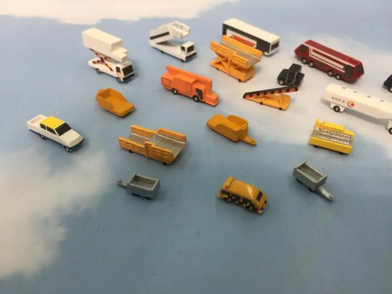 Новинка 1/400 специальный литой пластиковый автомобиль для аэропорта