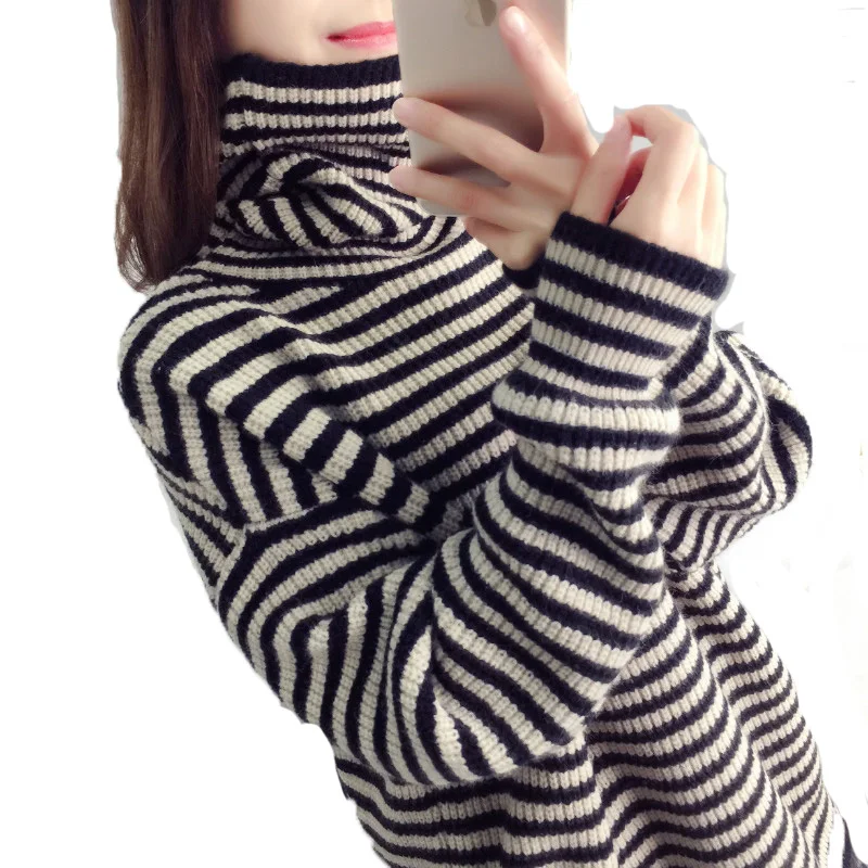 Свитер женский вязаный в полоску черный серый | Женская одежда