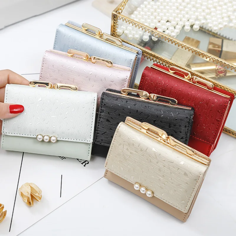 

2021 Pearl Element Trifold Women Wallets Short Soft Leather Ladies Purse Clamp Designer Coin Pocket Card Holder Female Wallet