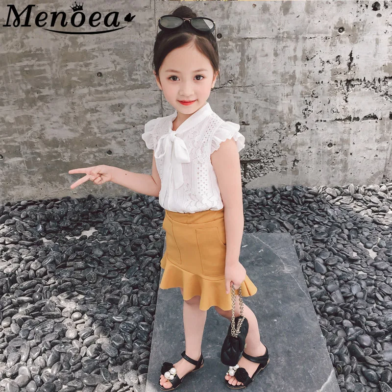 Menoea/комплекты детской одежды г.; Модная стильная детская Футболка с рукавами-бабочками+ короткие штаны; комплекты одежды