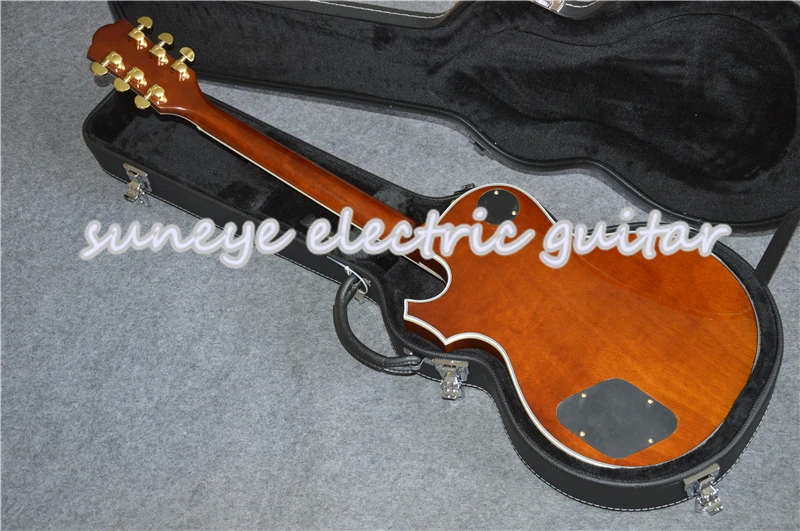 Китай Suneye Пользовательские электрогитара с естественной древесины красное