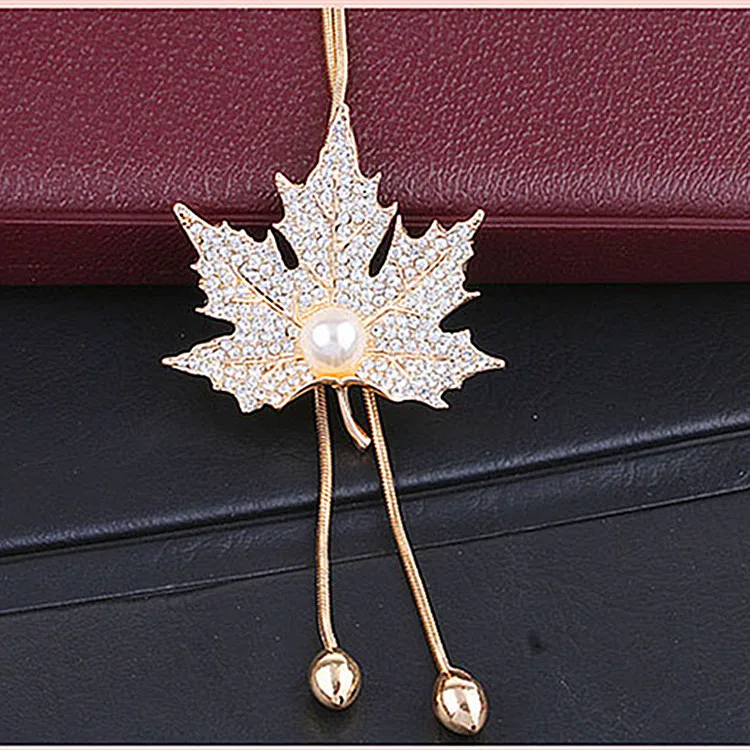 Креативная геометрическая длинная свитерная цепочка с изображением кленового листа, великолепное изящное колье с имитацией жемчуга и полудрагоценными камнями.