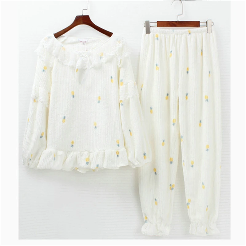 

Осенне-зимняя женская пижама с милым кукольным воротником и принтом из кораллового флиса с длинными рукавами толстый теплый костюм для дом...