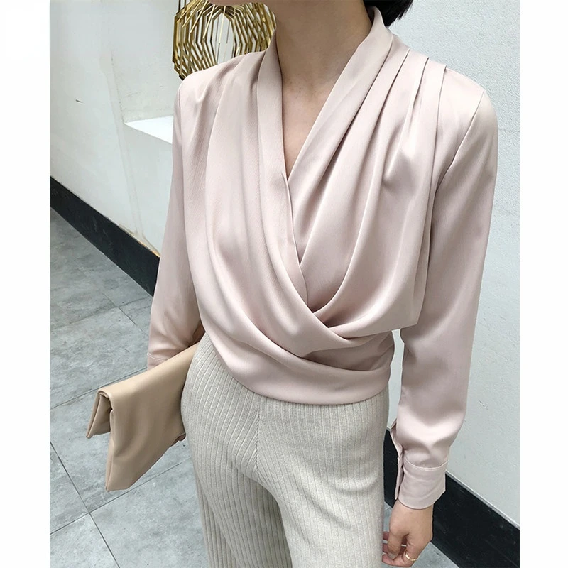 Женская атласная блузка с длинным рукавом свободного покроя | одежда