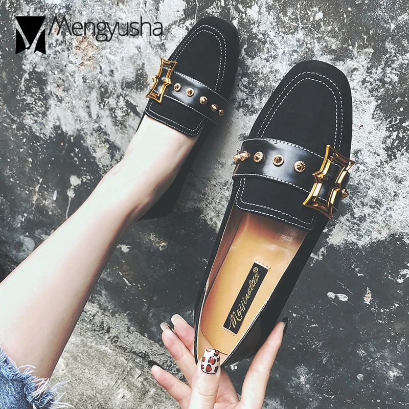 Мокасины женские розовые с квадратным носком брендовые туфли гвоздики на