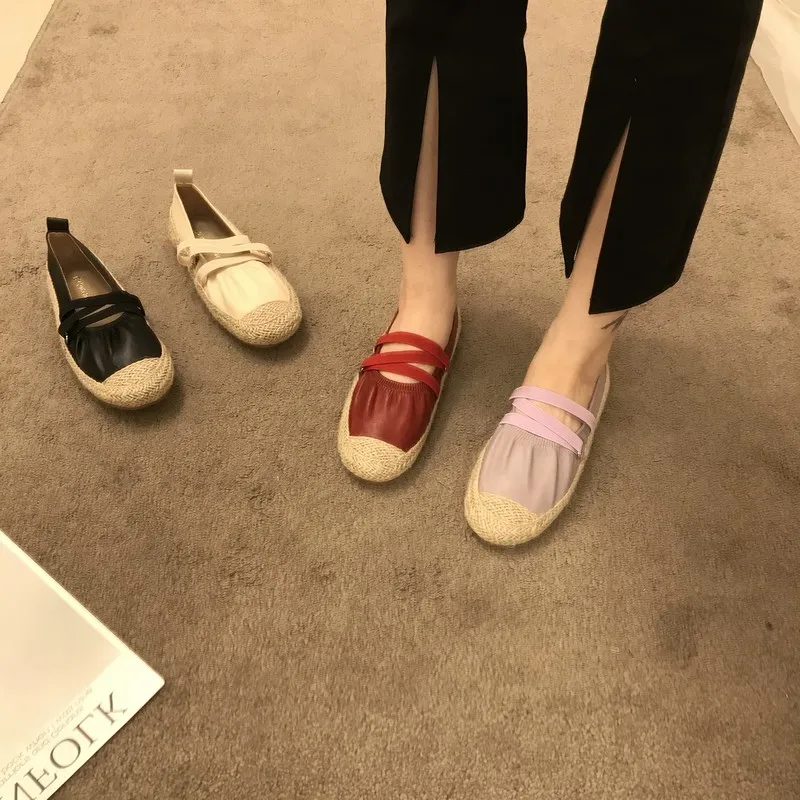 Тростника ткачество из искусственной кожи Балетки для женщин Плиссированное