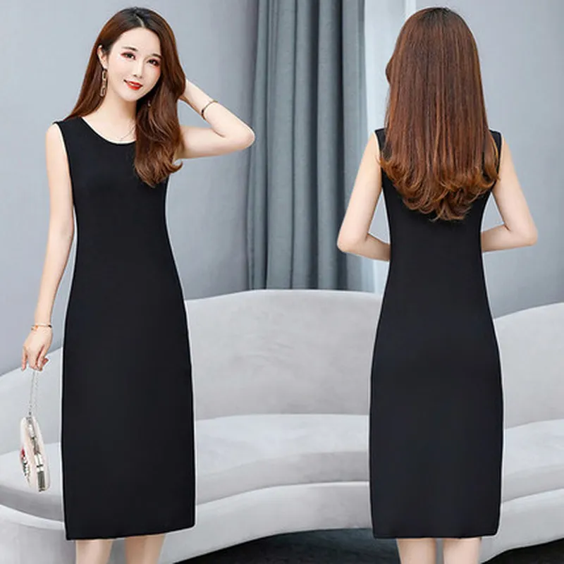 Женское платье-жилет средней длины на бретелях весна-лето 2020 | Женская одежда