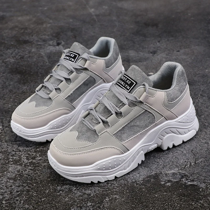 Женские кроссовки на платформе плюшевые меховые шнуровке удобные теплая зимняя