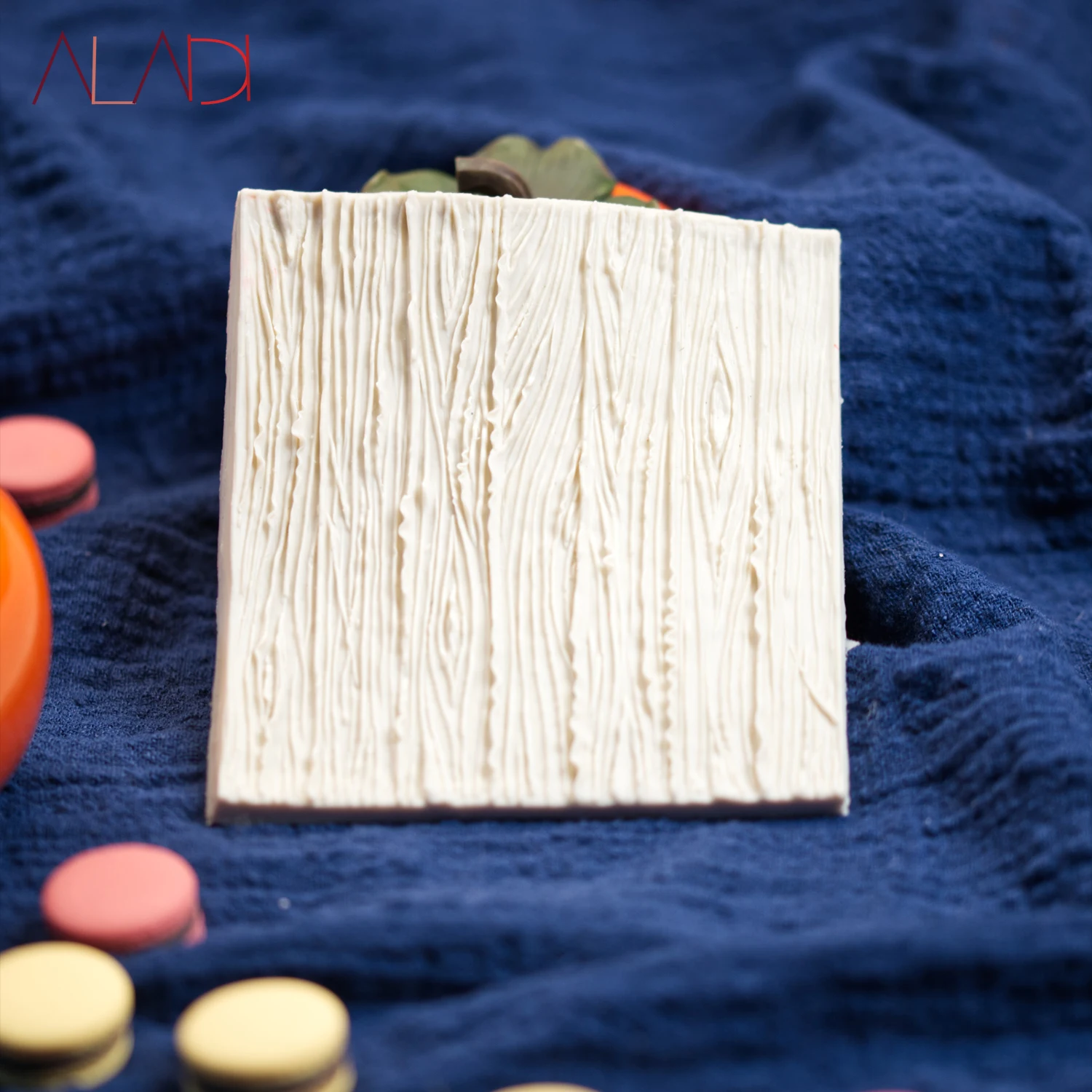 

1pc Tree Bark Texture Wood Pattern Mat Fondant Silicone Mould Cake Decoration Sugar Mold Baking Sugarcraft Chocolate Mold AD323