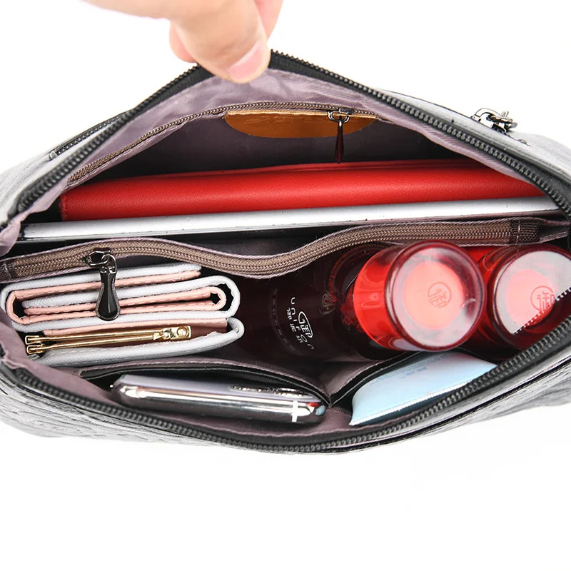 

Yilian new fashion high quality women's bag embossed women's one shoulder straddle bag simple middle aged leisure bag