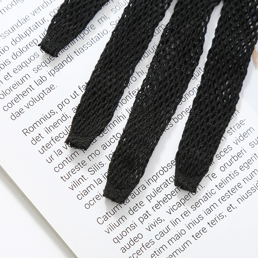 

Sexy Lace Gloves Women Solid Etiquette Mittens Summer Mesh Sun Protection Finger Gloves Accessories