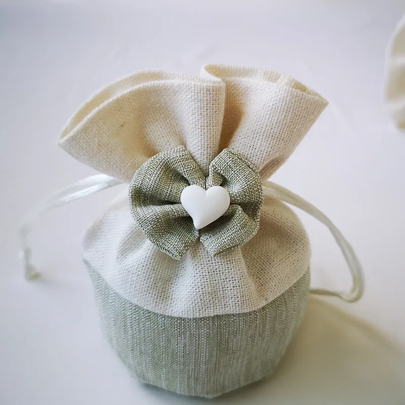 

30 pieces of 11X11.5 cm creative cute beam gift bag fabric gift bag high quality thick drawstring candy dragee packaging bag