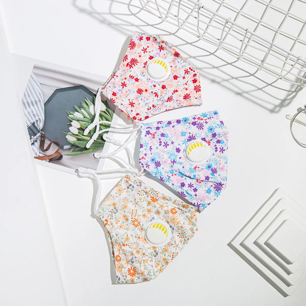 

New Adult Men's And Women's Breathable Florals Can Be Placed Filters Can Be Washed Pure Cotton Cloth Mask Adjustable Party Mask