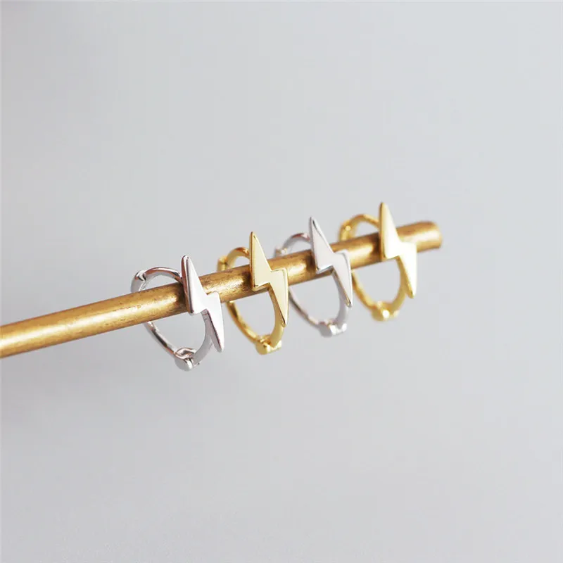 Женские серьги-кольца из серебра 925 пробы с молнией | Украшения и аксессуары