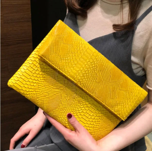 yellow Солнечный пляж бренд Змеиный конверты женская сумка Новинка Высокое качество модная цепочка сумка через плечо ретро клатчи - Цвет: yellow