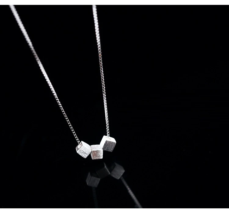 Ожерелье женское из серебра 925 пробы с кубической подвеской | Украшения и