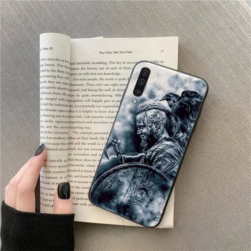 

Ragnar Lothbrok Vikings Phone Case For Samsung galaxy S 9 10 20 A 10 21 30 31 40 50 51 71 s note 20 j 4 2018 plus
