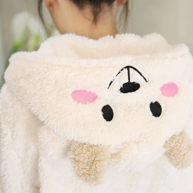 

Autumn/winter Korean version of lamb plush warm coral plush pajamas cute cartoon plush hooded nightgown