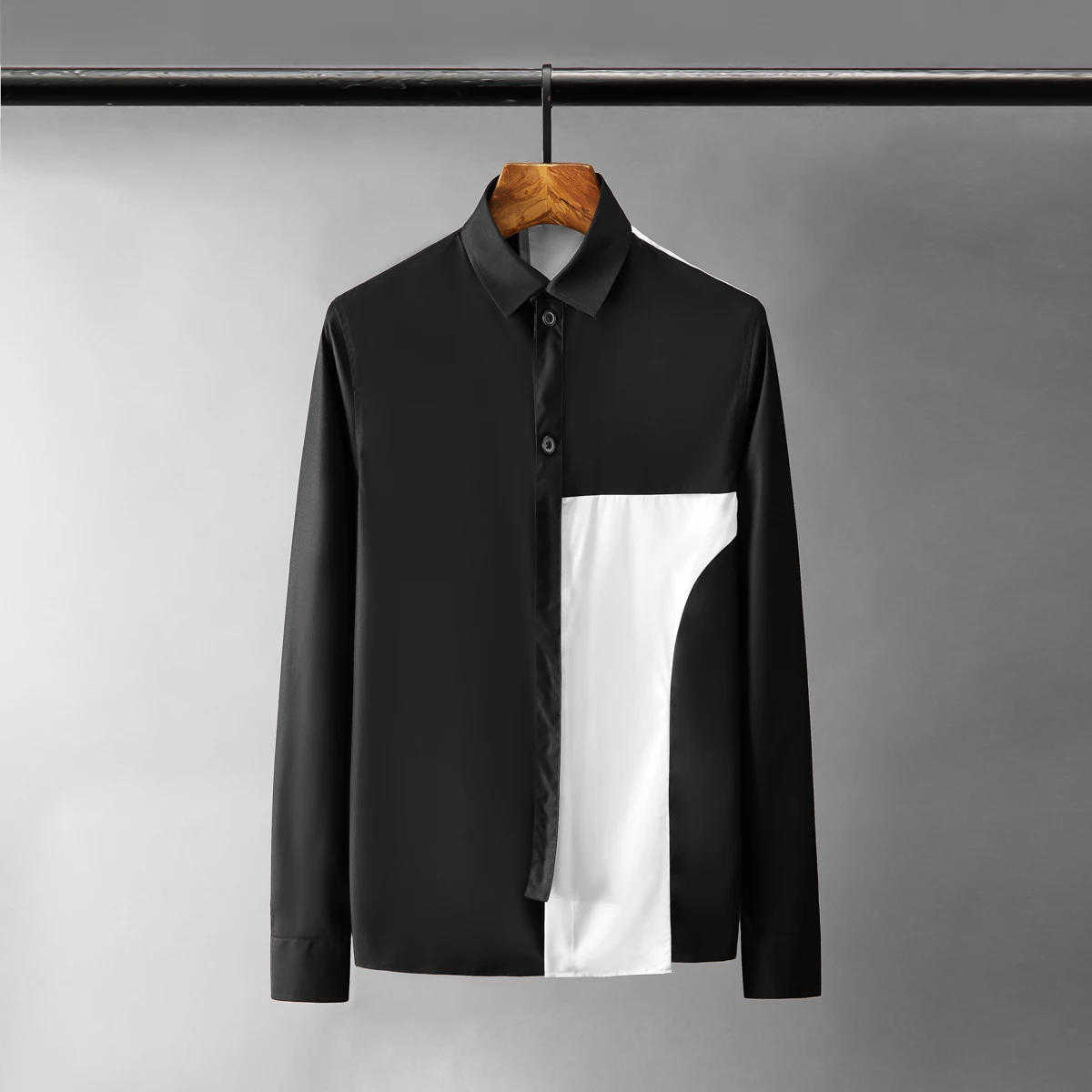 

2021 черные и белые с мужские футболки класса люкс с длинным рукавом Деловая и повседневная мужской рубашки для мальчиков модные, приталенные...