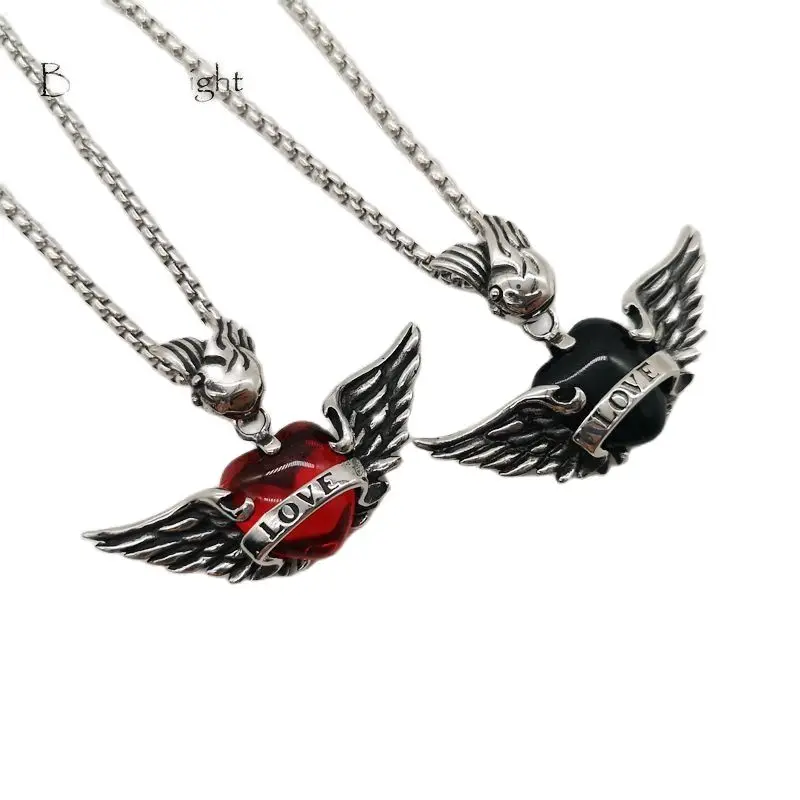 

Black Knight Romantic Wings red LOVE heart pendant necklace Antique 316 Stainless steel Angel wings heart necklace BLKN0767