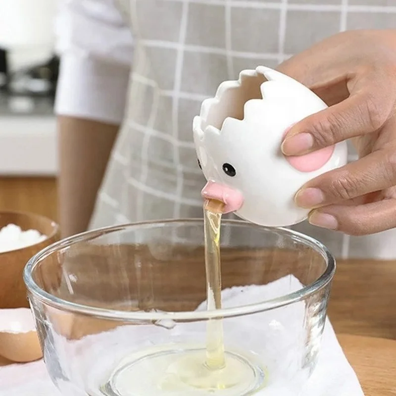 

Lovely Chicken Shaped Yolk Separator Ceramic Separator White Kitchen Tools Cooking Gadgets Egg Dividers huevera egg separator