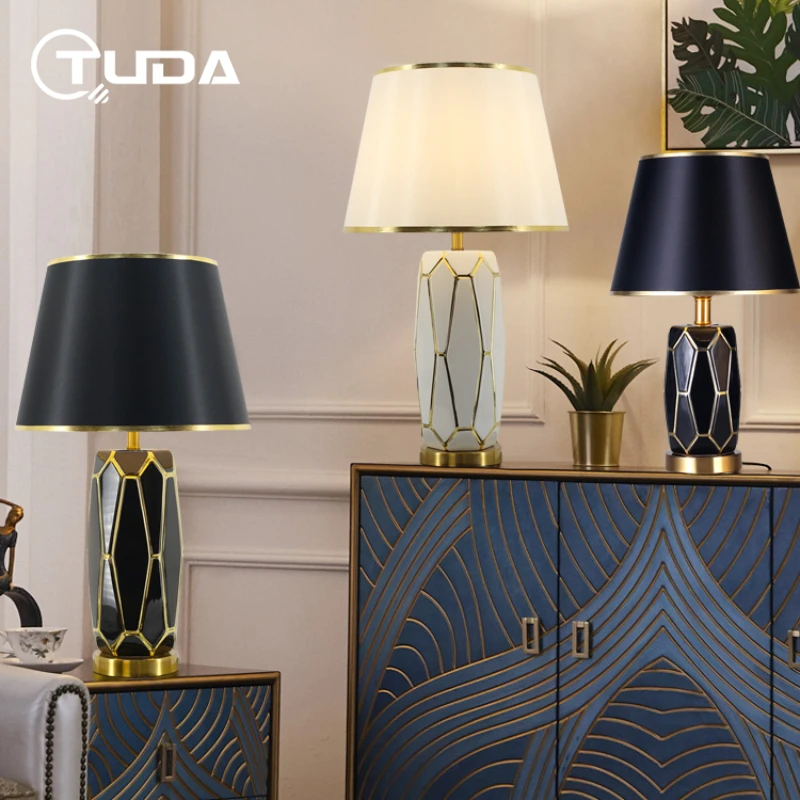 

TUDA Luxury Golden Edge Ceramic Table Lamp For Bedroom Bedside Lamp American Simple Wedding Room Nordic Living Room Table Lamp