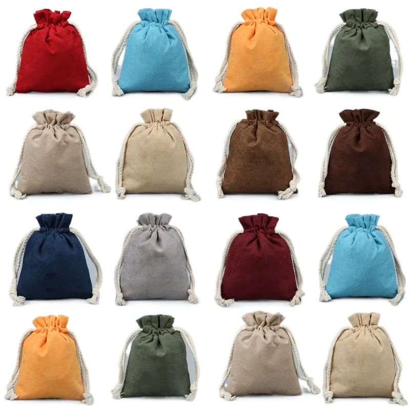 Маленькие советы: на колесиках из толстого плюша внутри сумки в античном стиле