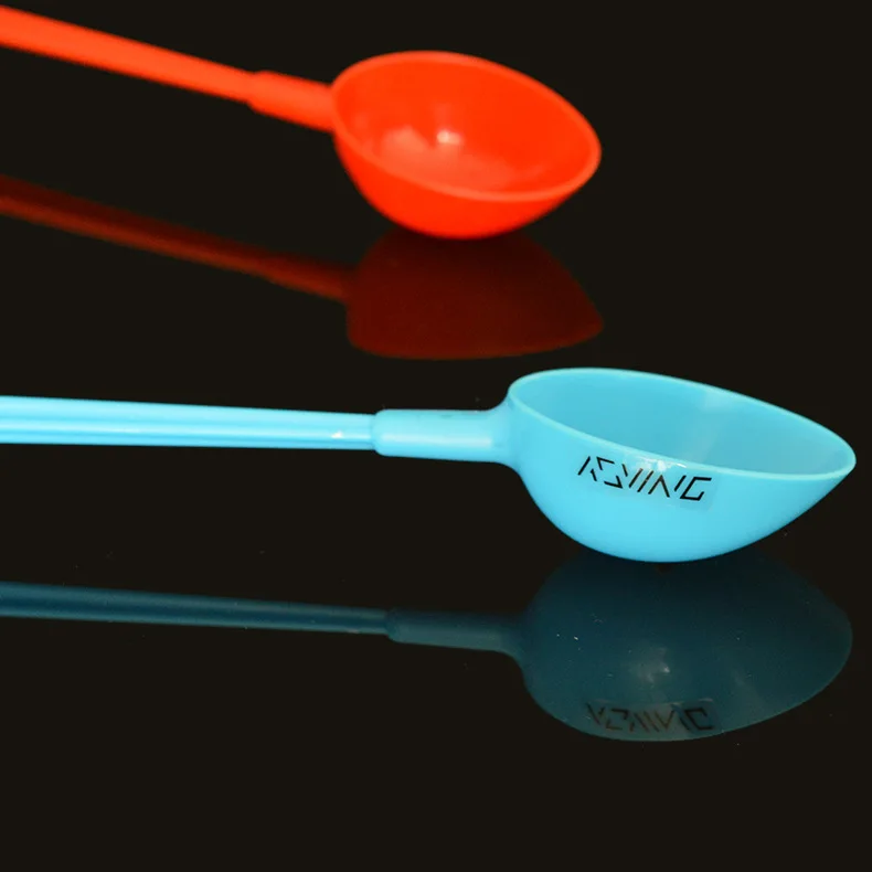 

Great New Style Color Plastic Bait Spoon One-piece Throw Bait Bait-feeding Spoon Angling Supplies Fishing Gear