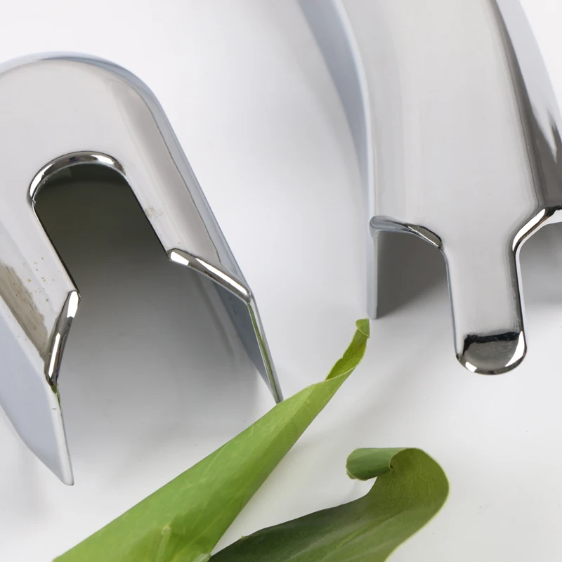 

For Volvo XC40 2018 2019 2020 Car-Styling Accessories ABS Chrome Rear Tailgate Windshield Wiper Blade Trim Glossy 2PCS