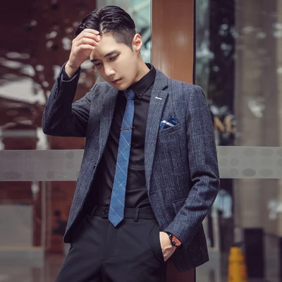 Мужской шерстяной костюм в клетку британском стиле приталенный Корейском