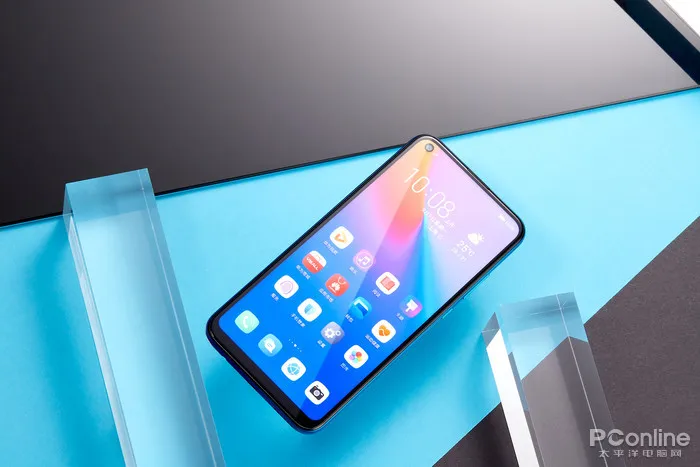 Стоковые Honor Play 3 сотовые телефоны Kirin 710F Восьмиядерный 6,3" ips 1560X720 6 ГБ ОЗУ 64 Гб ПЗУ 9,0 МП GPU TURBO Android смартфон