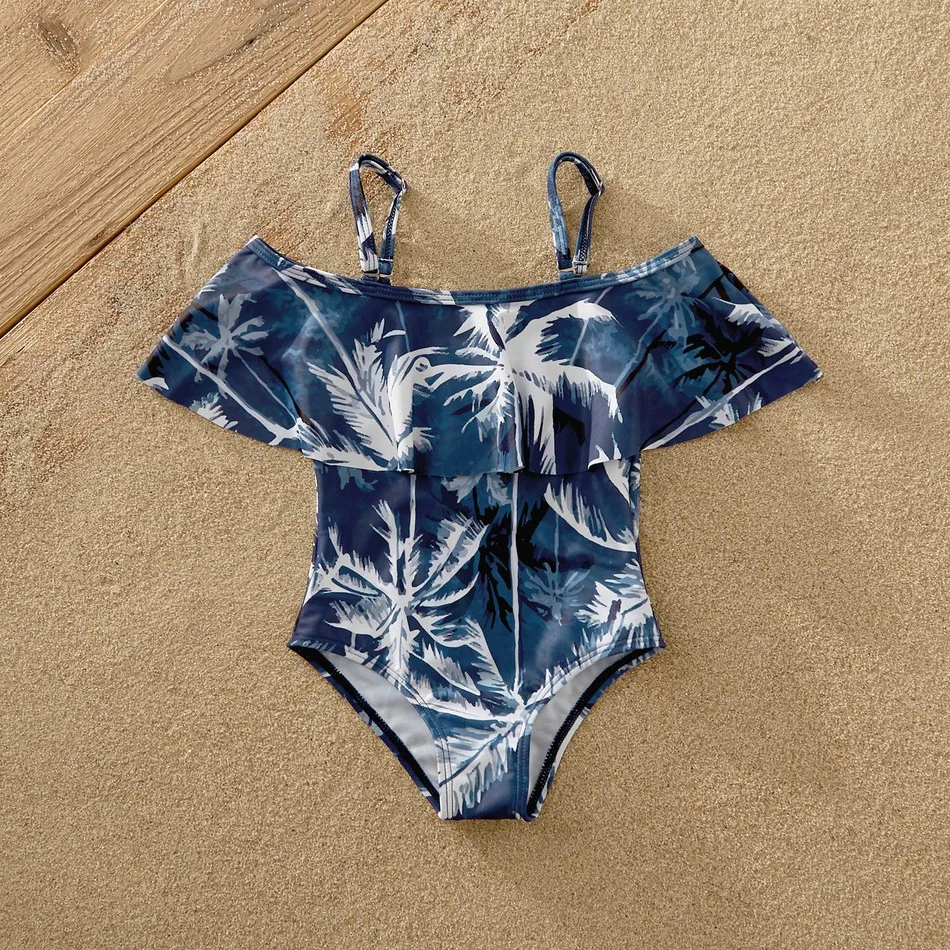 

PatPat 2021 New Arrival Summer Flounce Coconut Tree Print Matching Swimsuits Family Look Sea and Beach Wear