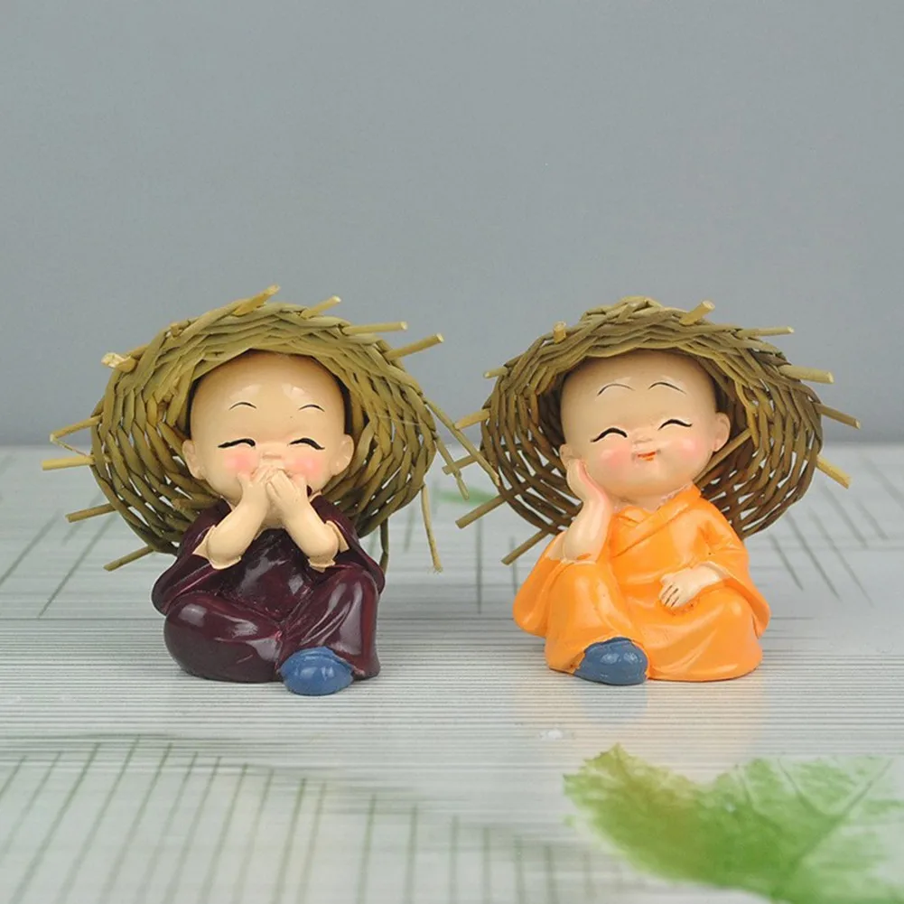 1/4Pcs Lovely Llittle Monk Sculptures Doll With Straw Hat Buddha Resin Statue Crafts Small Monks Table Ornaments Home Car Decor - купить по