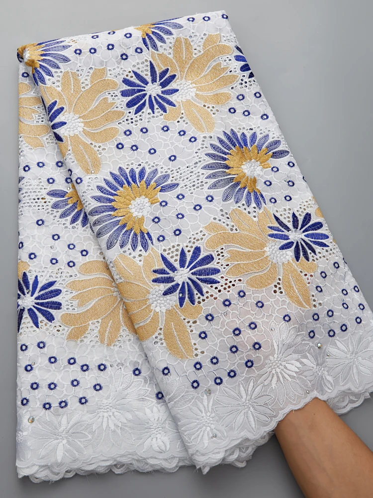 

100% хлопковая кружевная африканская кружевная ткань 2021 Высококачественная вышивка с камнями швейцарская вуаль кружева 5 ярдов для церковных платьев A2610