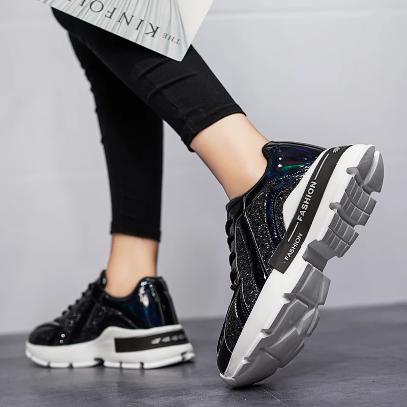 

Женские весенние, летние блестящие туфли, красные, черные, серебристые, стразы кроссовки на платформе, блестки, удобные, повседневные, для те...