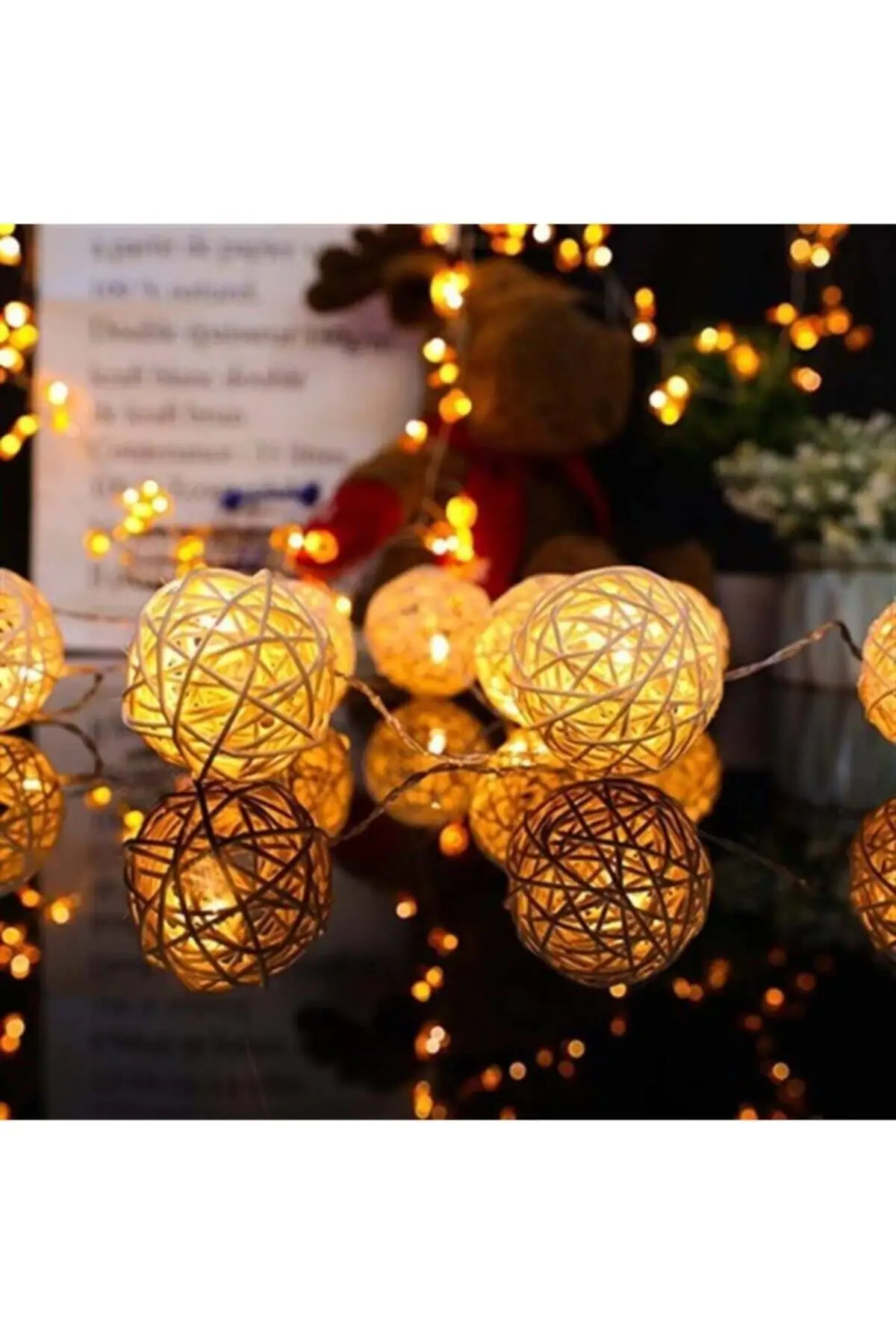 

Decorative 2 Mt Bamboo Mesh Led Light Balls 10 Lu 2 M.You Can Use Home Decoration,Presentations,Bed Head,Makeup Mirror,Wall Etc.
