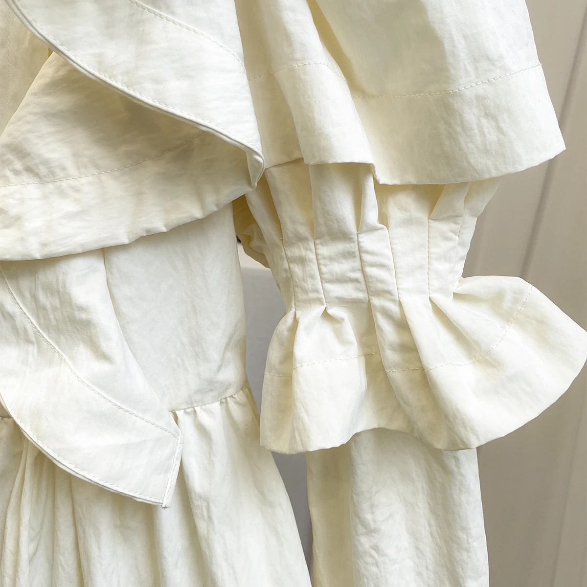 

Lapel Collar Long Sleeve Solid Color High Waist Y2k Clothes Mall Goth Ruffle Shirt For Women Casual 2021 Spring GX342