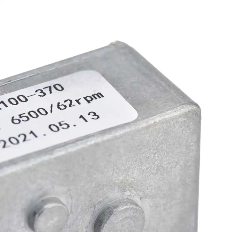 Самоблокирующийся червячный редукторный электродвигатель постоянного тока 24 В