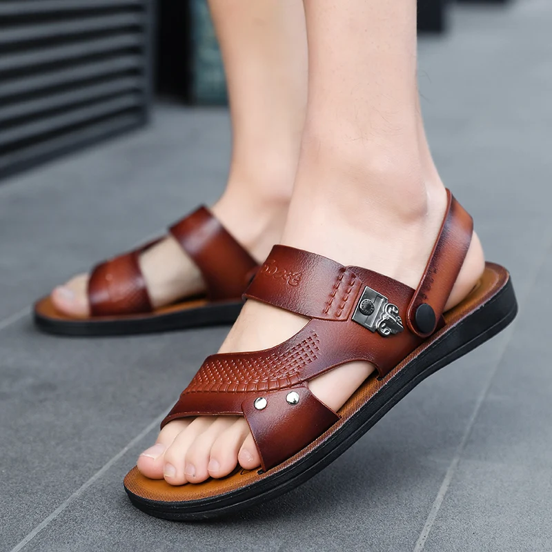 

Summer Men Breathable Outdoor Beach Sandals Men Casual Open Toe Shoes Leather Men's Wading River Solid Color Shoes 2020