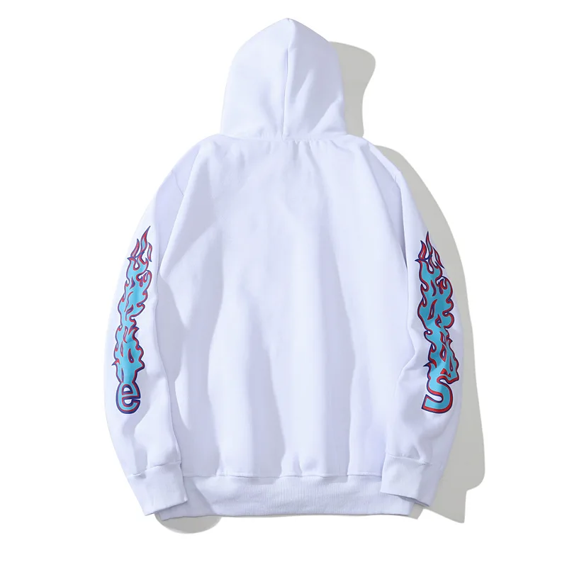 

The fashion brand Flame Kirin Arm explosively uses the same style hoodie for men and women, which is made of wool and thick ther