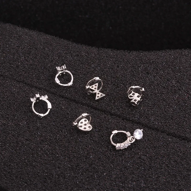 1 шт крошечных тыквы-кареты украшены прозрачными и принтом в виде сердечек с