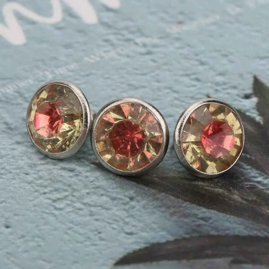 100 шт. хрустальные стразы заклепки для багажа аксессуары одежды шпильки и шипы |