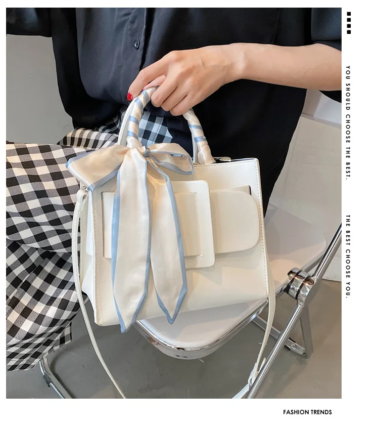 

2021 new fashion women's bag high end women's bag with two silk scarves